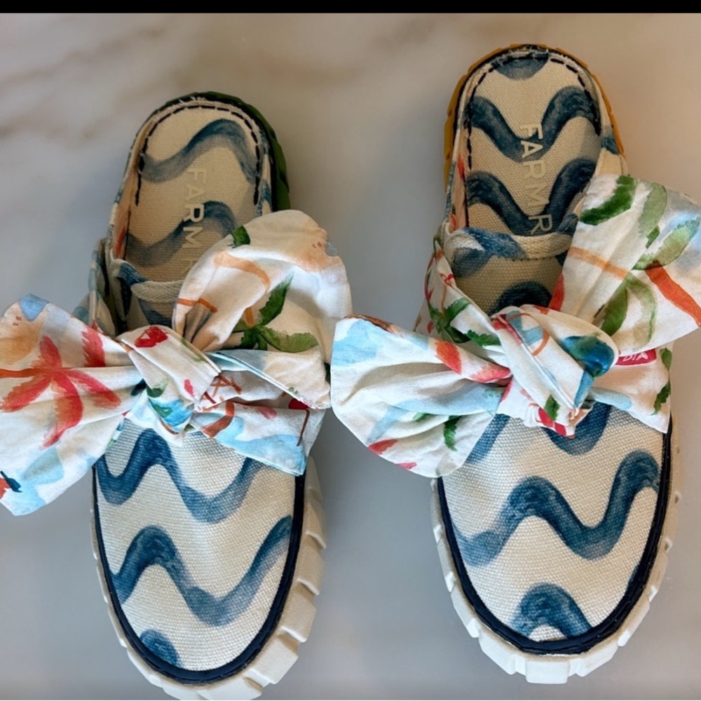 Farm rio mules size 7.5 US